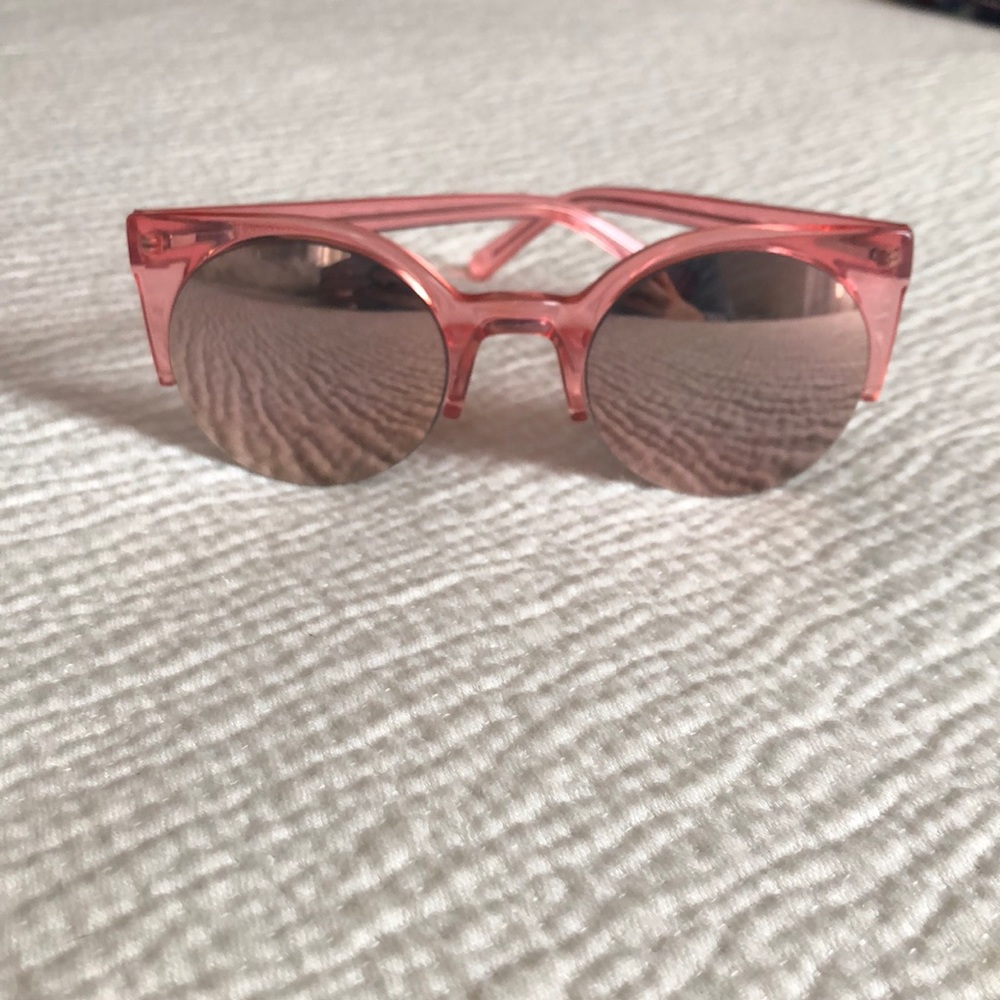 Pink mirrored sunglasses